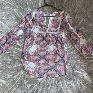 Quarter length blouse